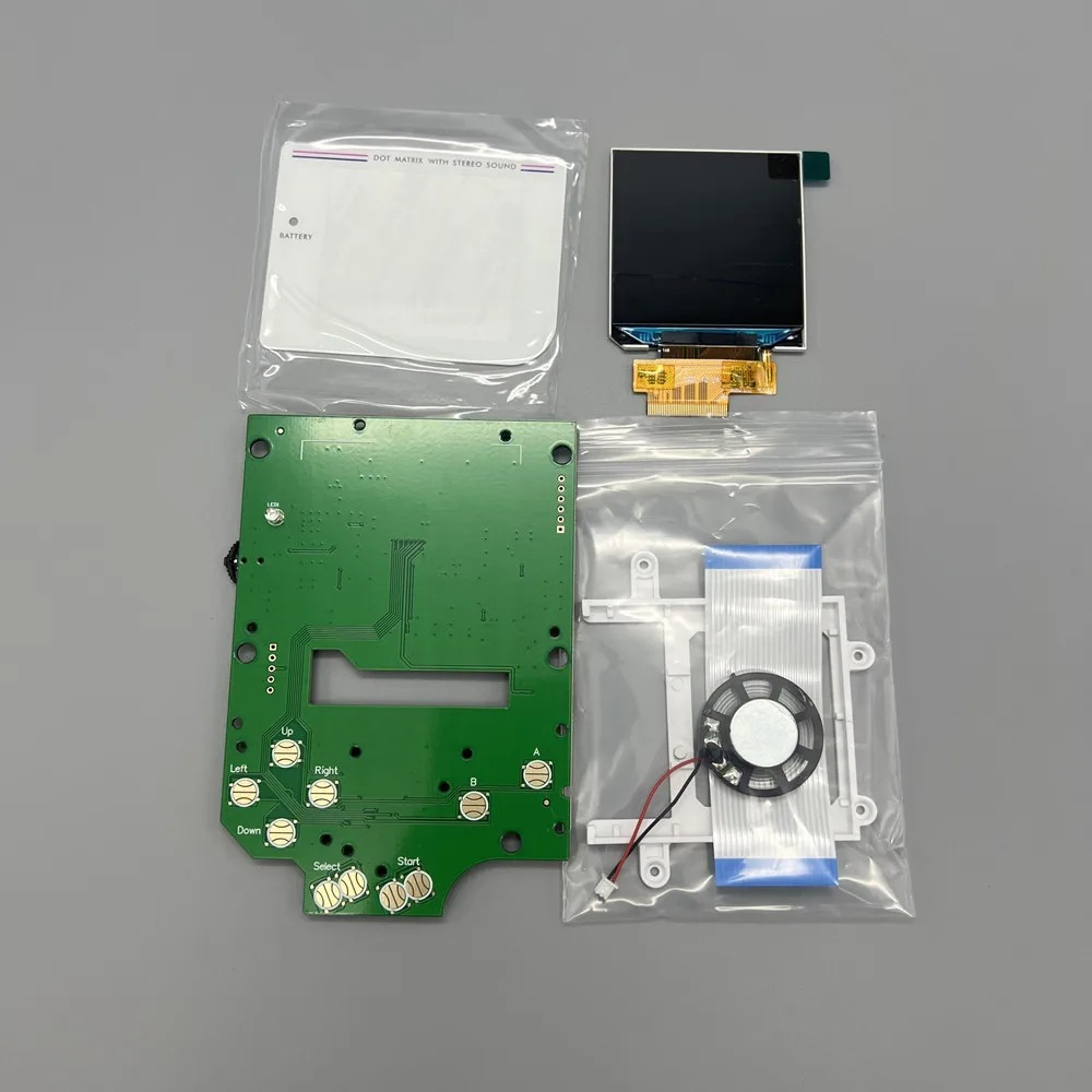 2,45-дюймовые LCD-экраны GB DM – обзор и цена Gaming Accessories You Need